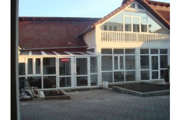 Rumānija Penzión Sarmizegetusa, Eksterjers